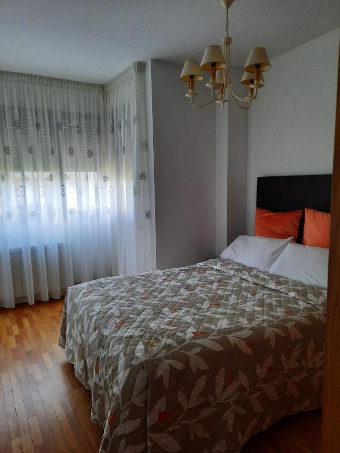 Apartamento Bulevar Burgo Exterior foto